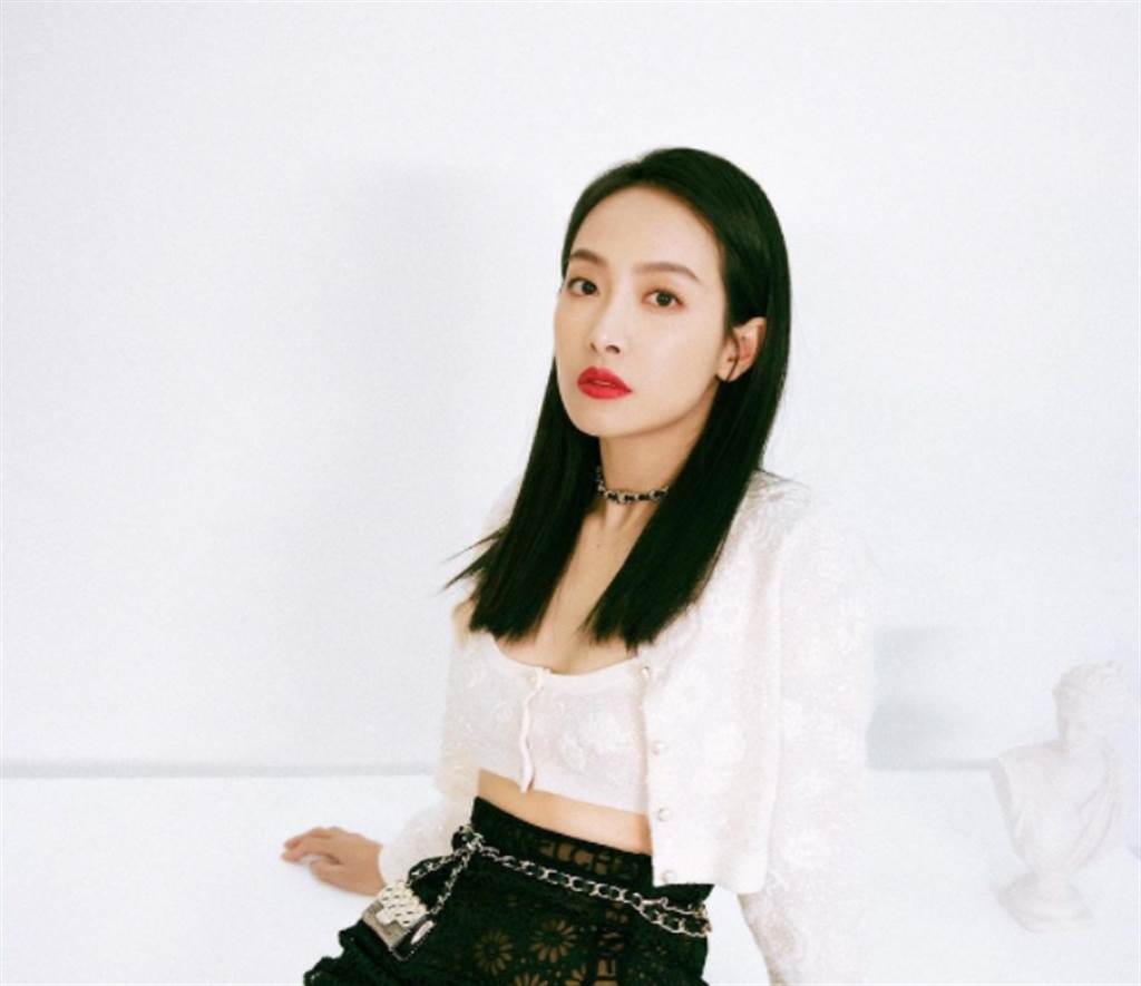 赵丽颖新剧“盗宋茜照当死者” 粉丝号召检举求下架