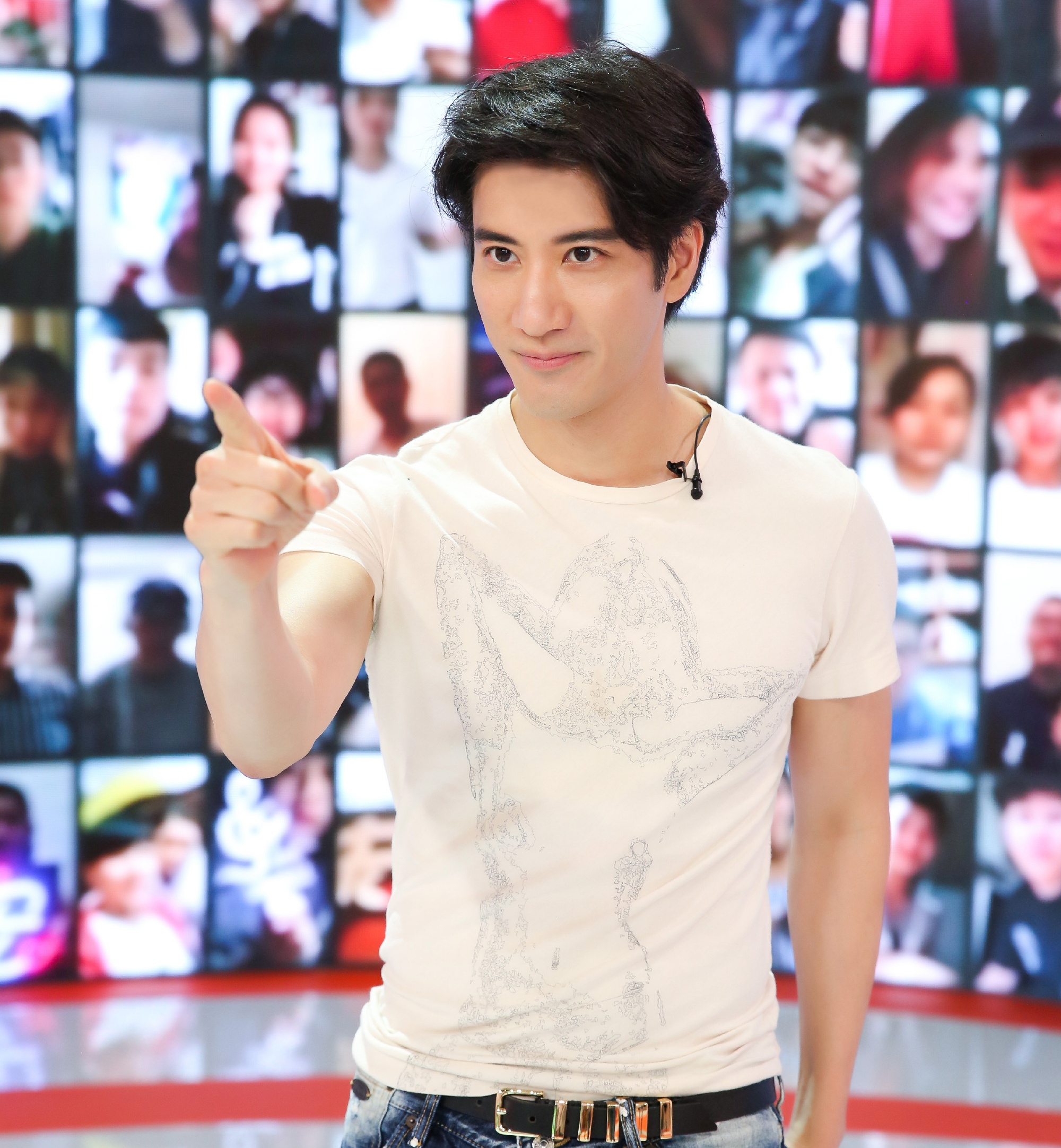 道歉认错了 王力宏宣布暂退圈!