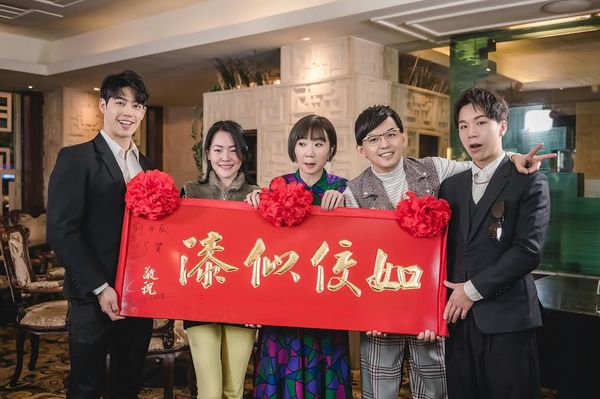 遭小S逼问“当年为何不跟我求婚” 佼佼亲解原因：决定是对的	