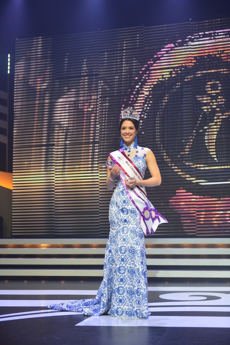 锺丽缇女儿夺温哥华华姐亚军　考虑紧跟妈妈脚步到中国发展	