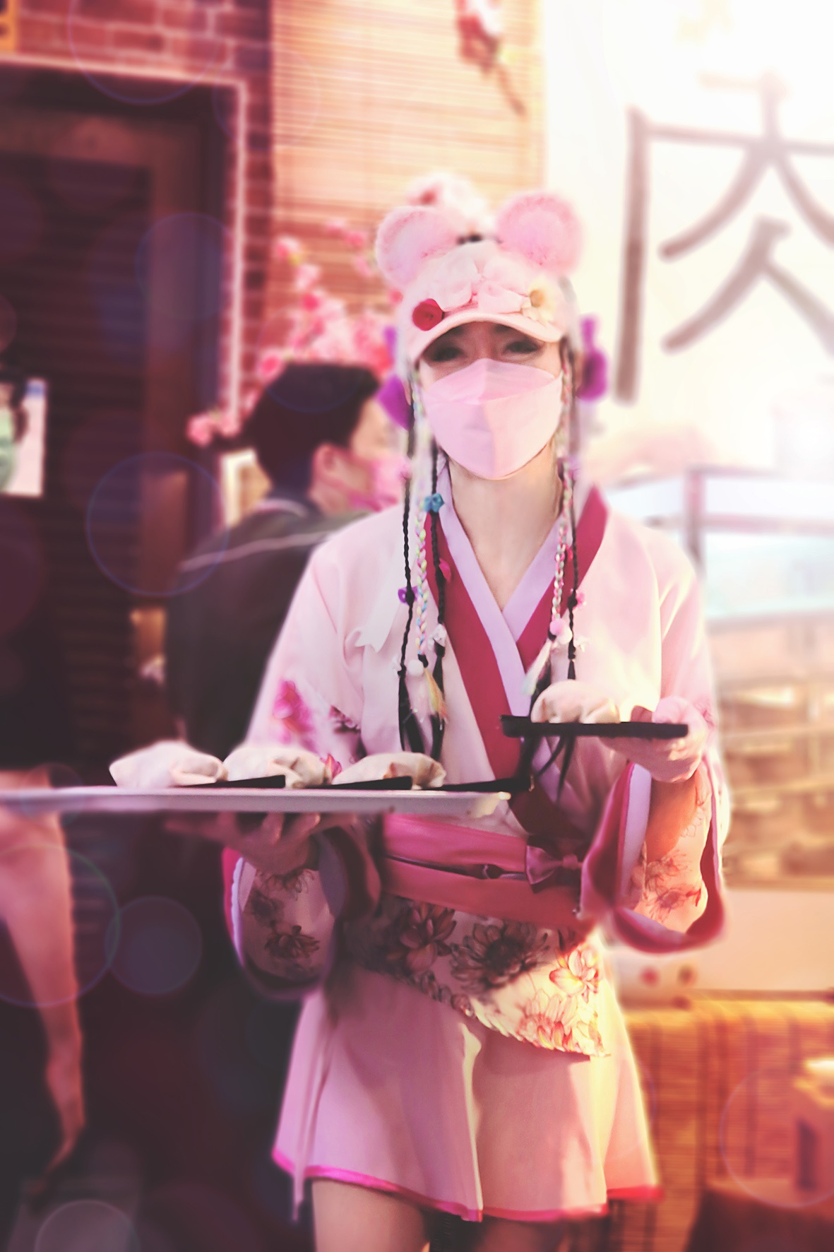 锺洁希秀厨艺 亲手包150条薄饼犒赏粉丝