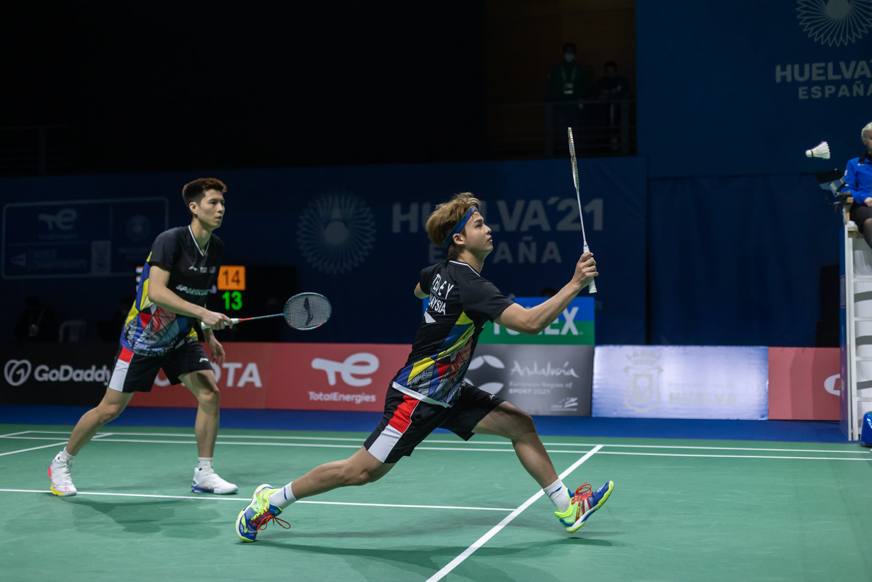 阀敏止步混双混赛 新宇杀入男双4强