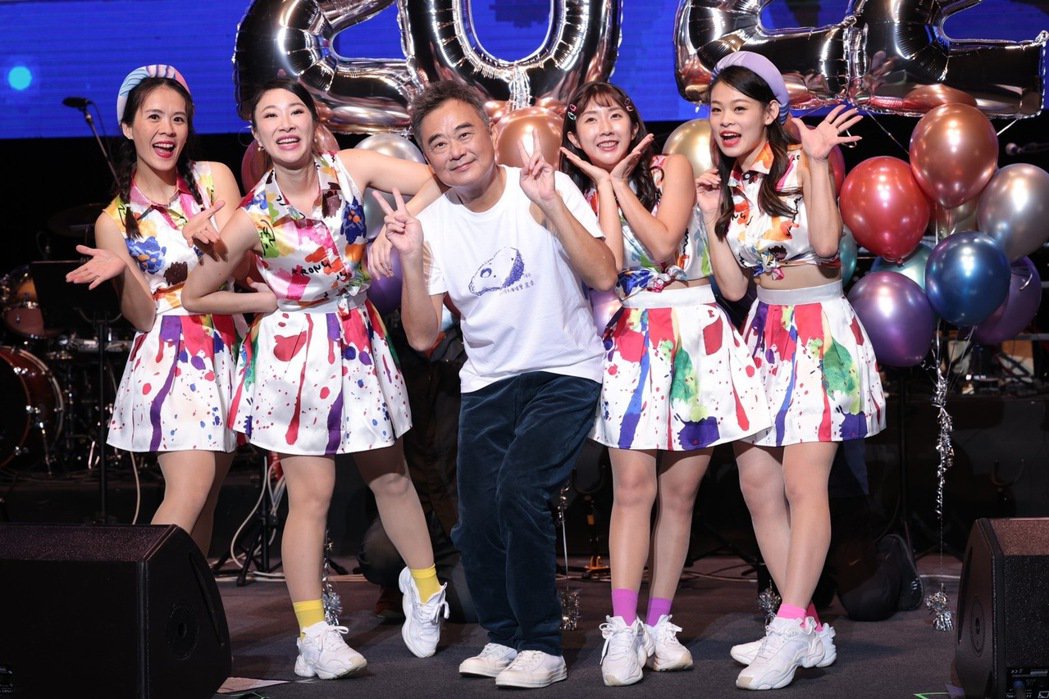 陈昇谈王力宏离婚风波 批仗势得意忘形