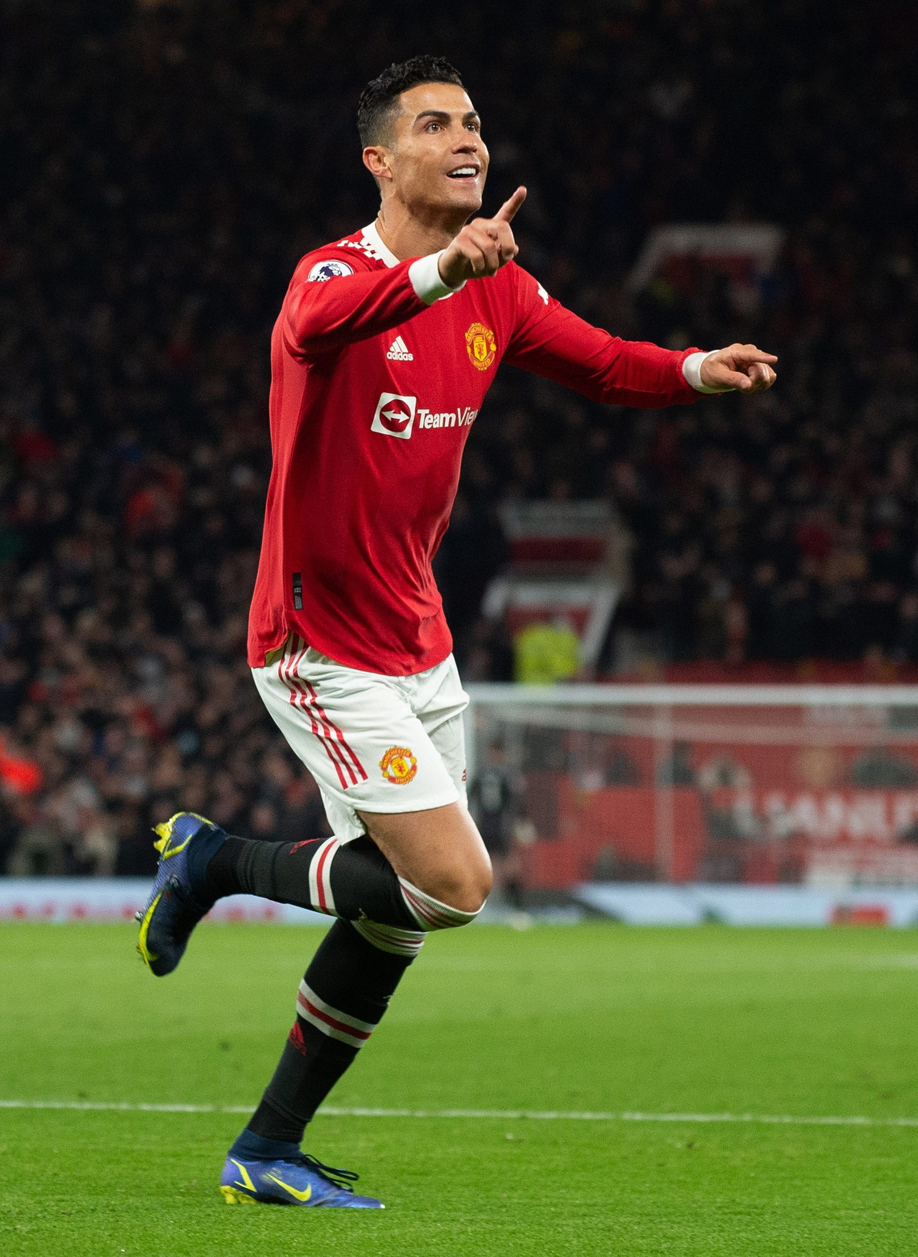 难以抗拒曼联邀约 朗尼克盼接纳其理念