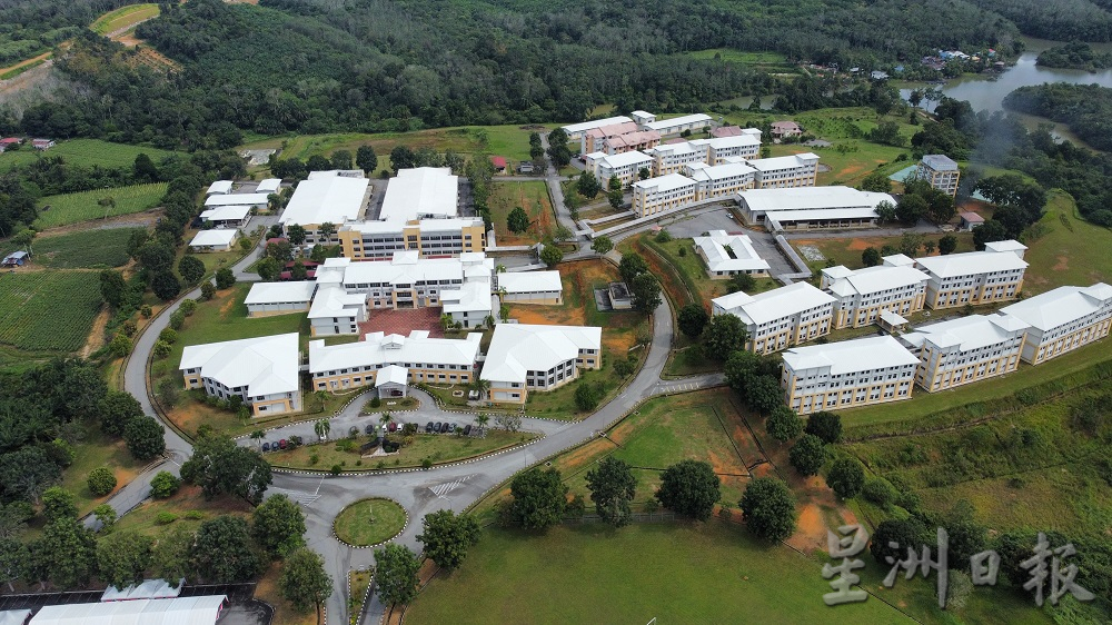 霹雳州务大臣沙拉尼提醒县署做好救灾准备