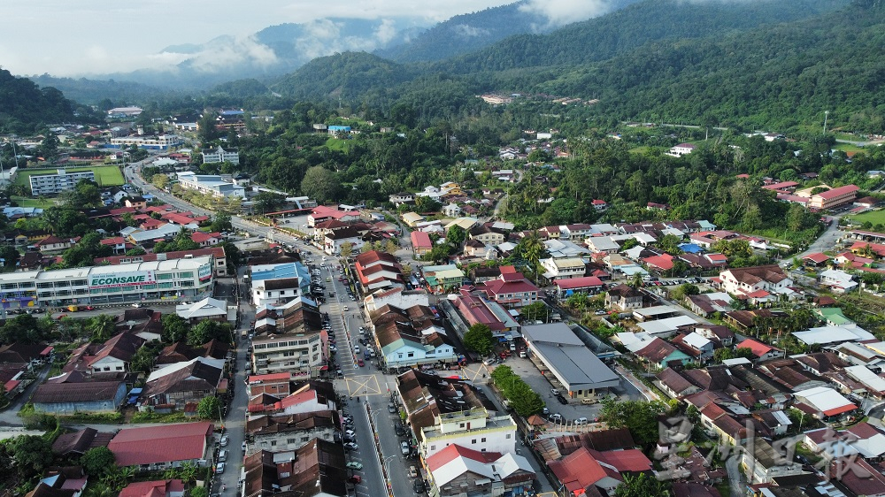 霹雳州务大臣沙拉尼提醒县署做好救灾准备