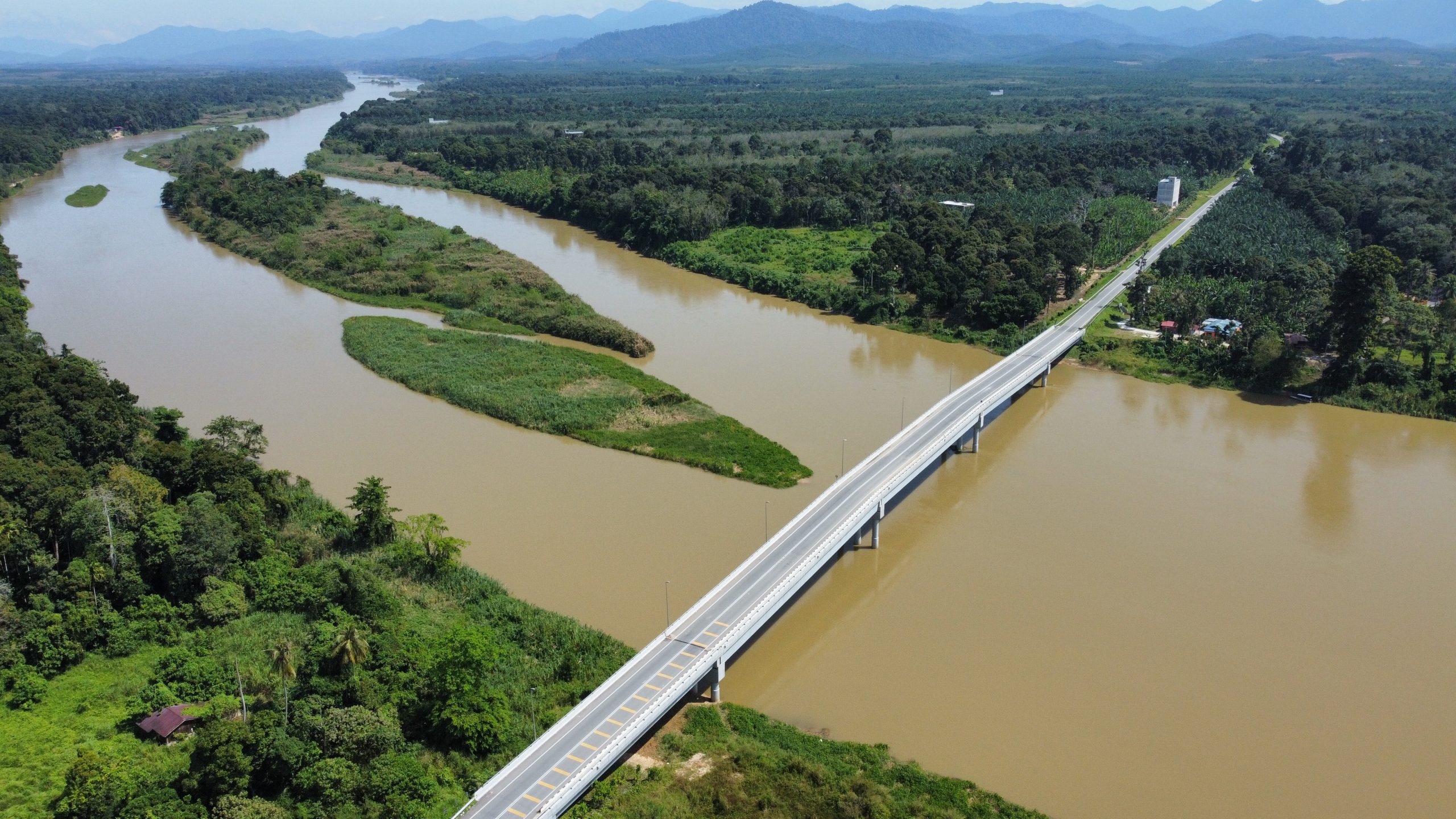 霹/小版头/江沙市会支持务边-万里望-万浓收费大道建设