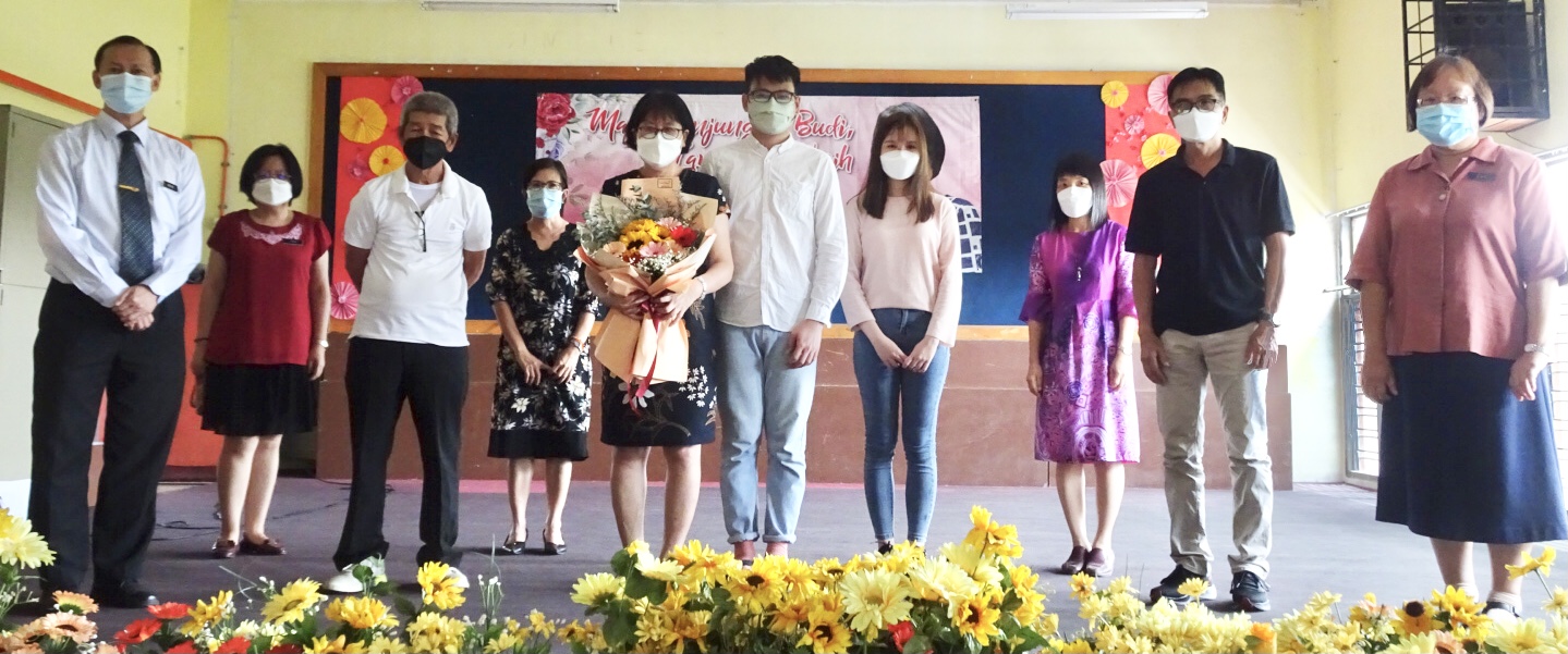 霹/李月华副校长荣休仪式