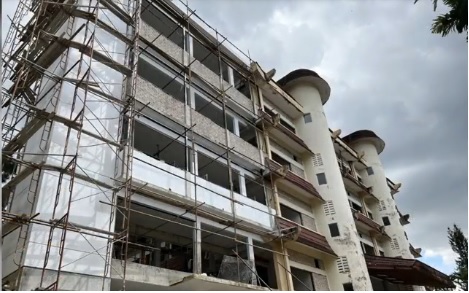 霹:第四版头/怡保育才独中114周年校庆