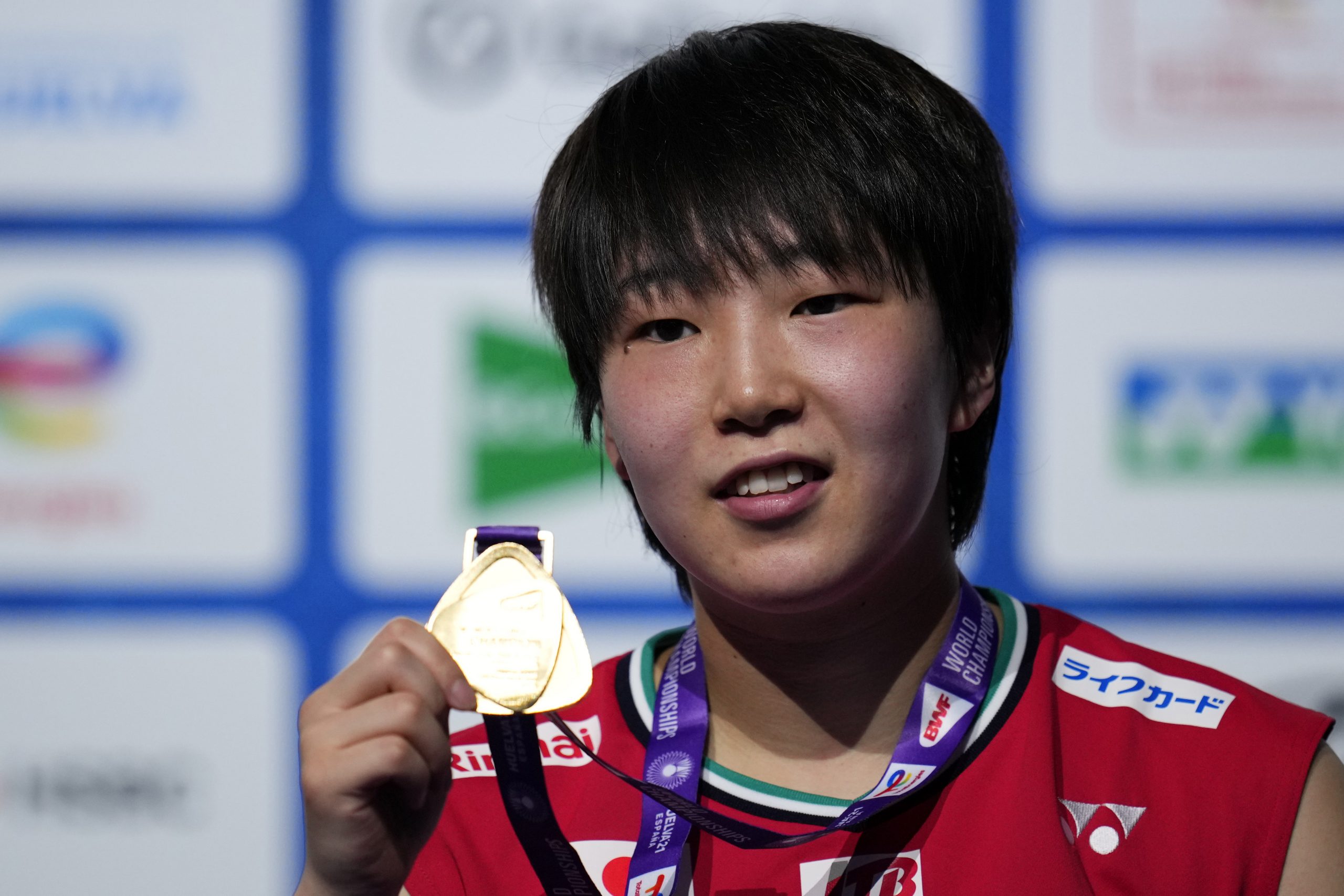 韦尔瓦世羽赛|小戴难破大赛冠军魔咒 骆建佑封王缔造狮城历史