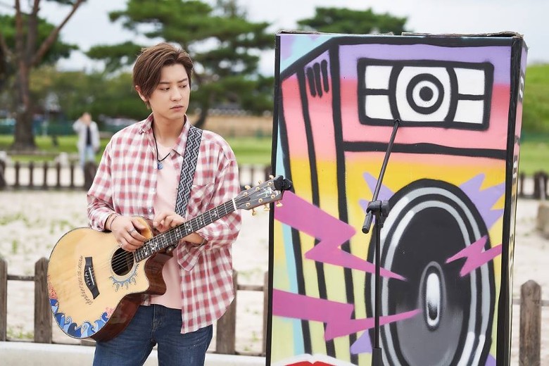 韩金草莓电影节 灿烈封烂片王Irene称后