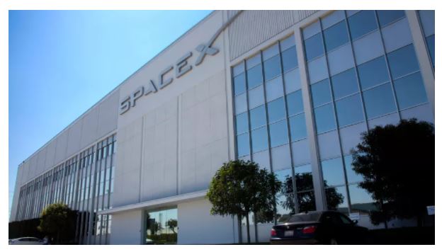 马斯克SpaceX洛杉矶厂132人确诊 爆全美近期最大宗职场疫情