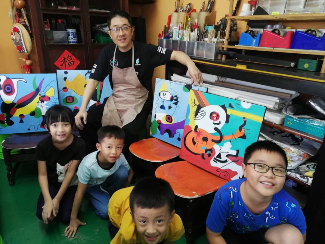 （12/12）有故事的人-儿童美术教学须活泼--邱俊理（儿童美术老师）