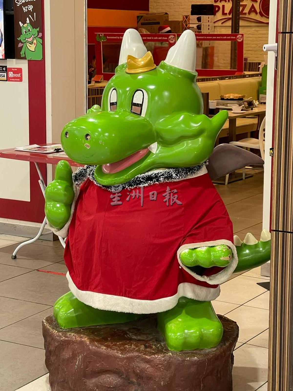 （古城封底主文）麋鹿北极熊糖果屋冲淡疫情压力，圣诞老人来啦！