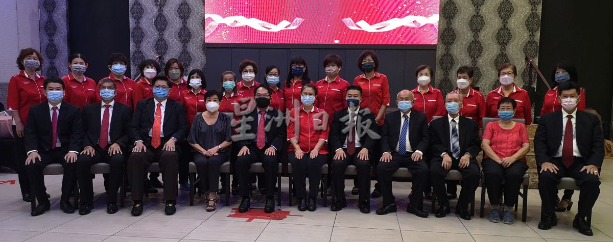 (古城第五版主文)甲潮州会馆三大机构就职礼