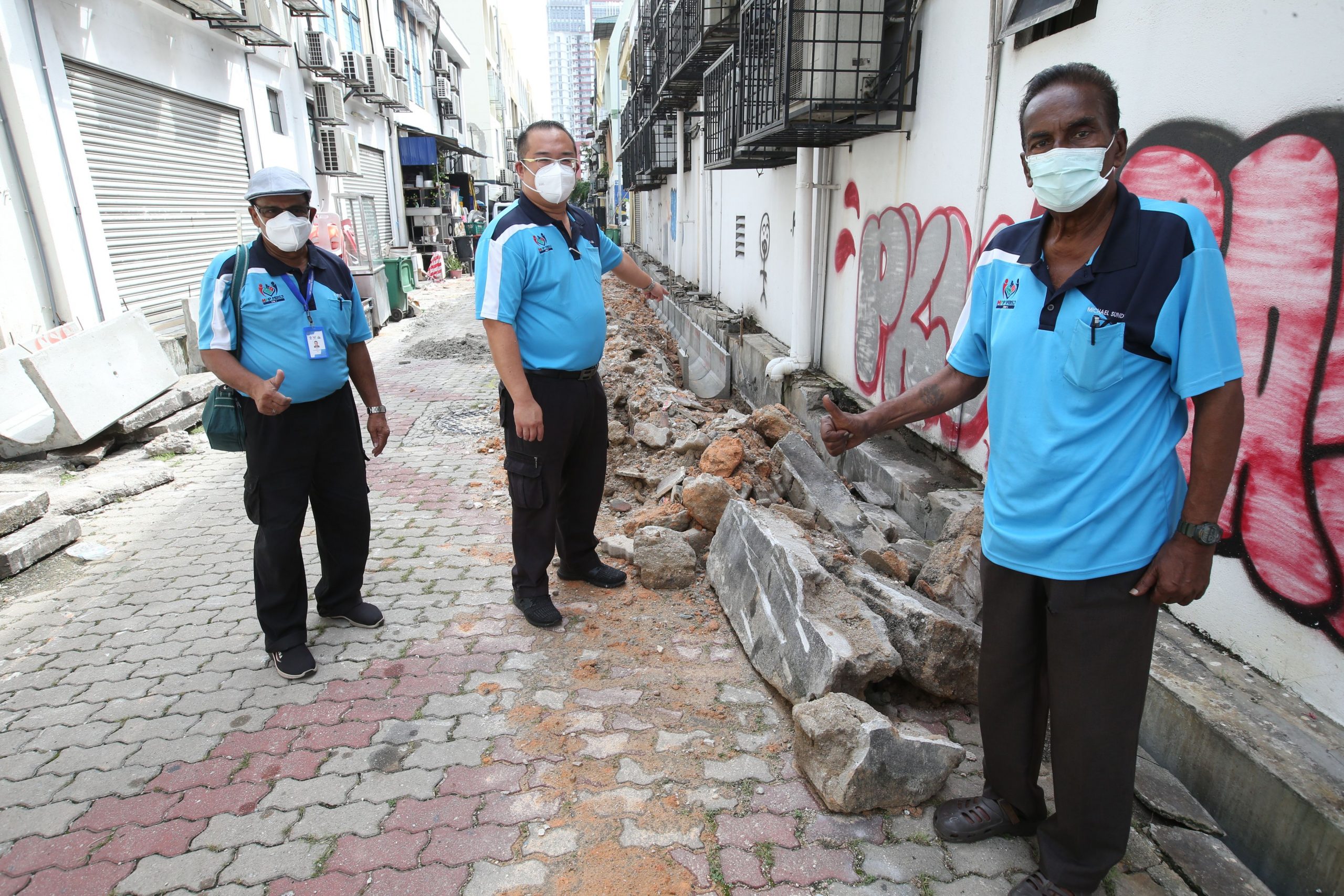 (大都会封面)首邦市SS15区后巷提升工程/10图