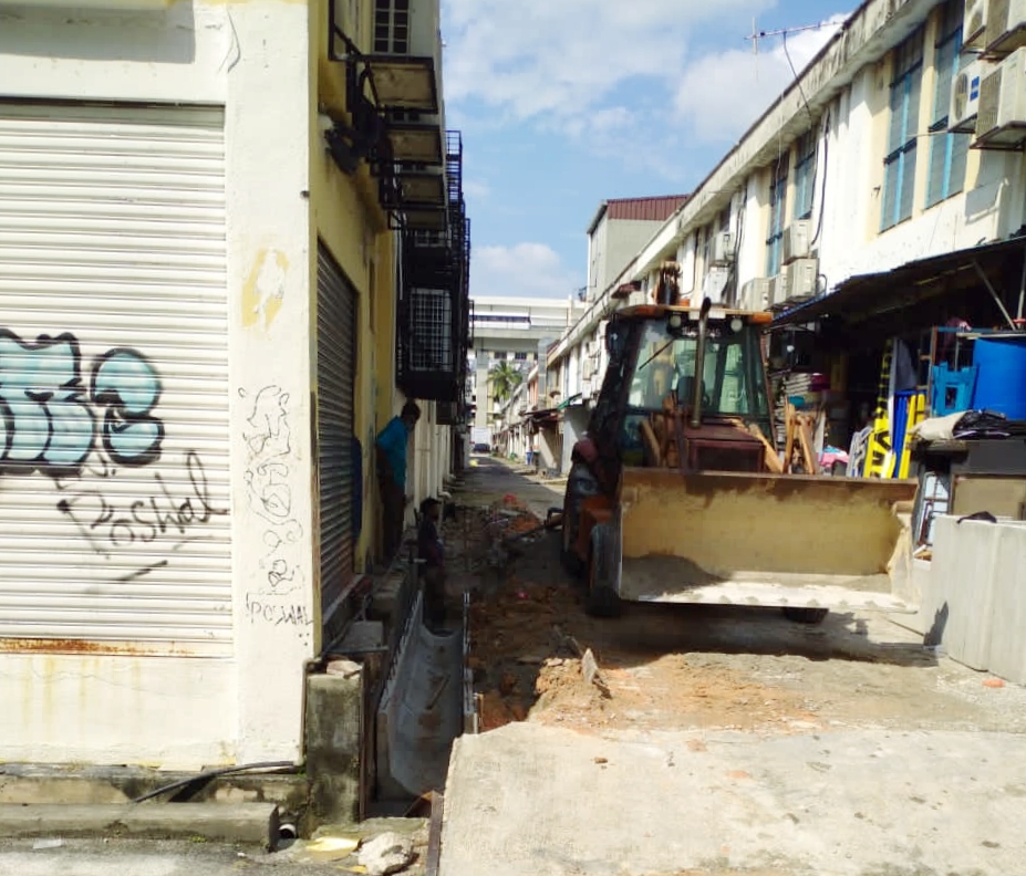 (大都会封面)首邦市SS15区后巷提升工程/10图