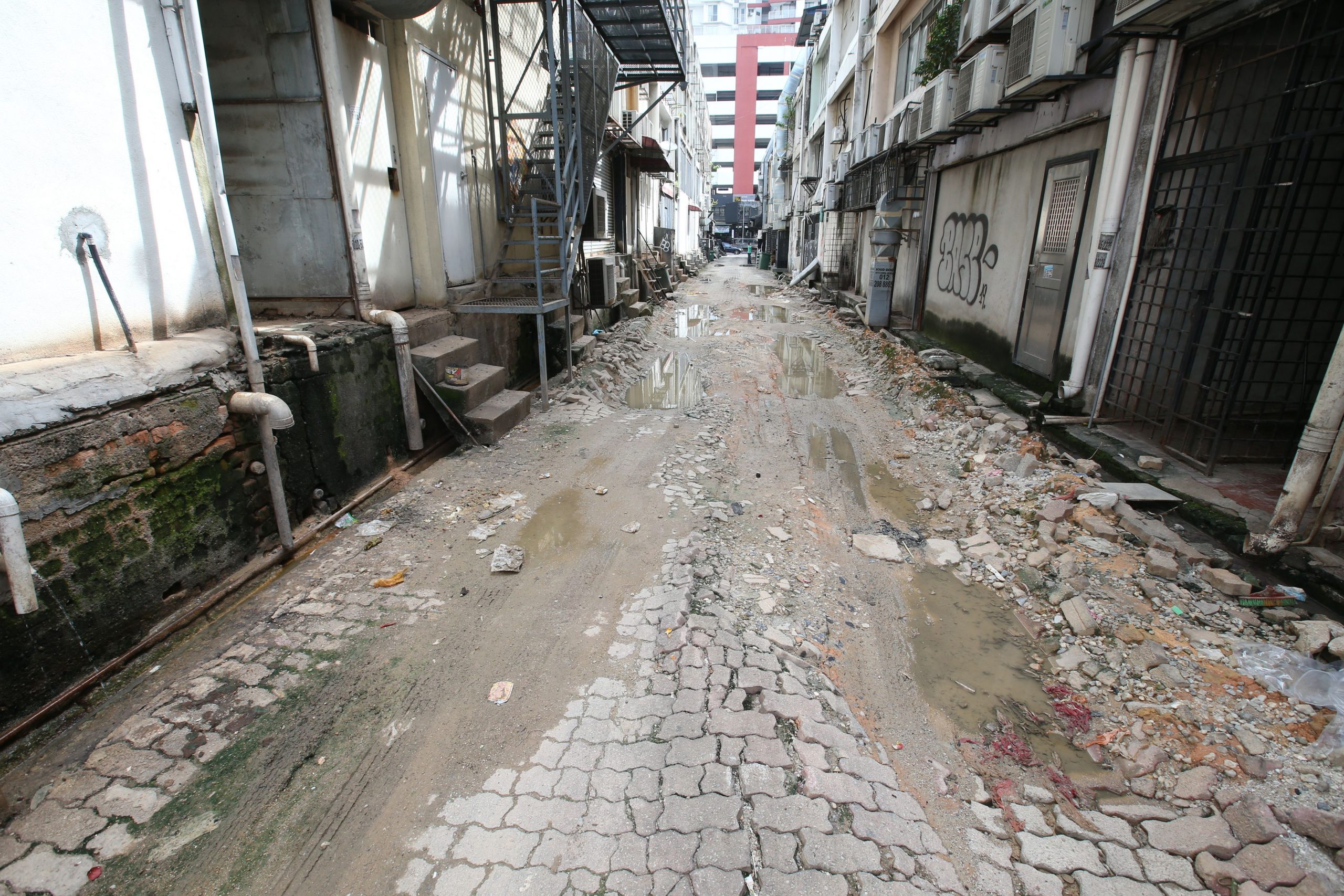 (大都会封面)首邦市SS15区后巷提升工程/10图