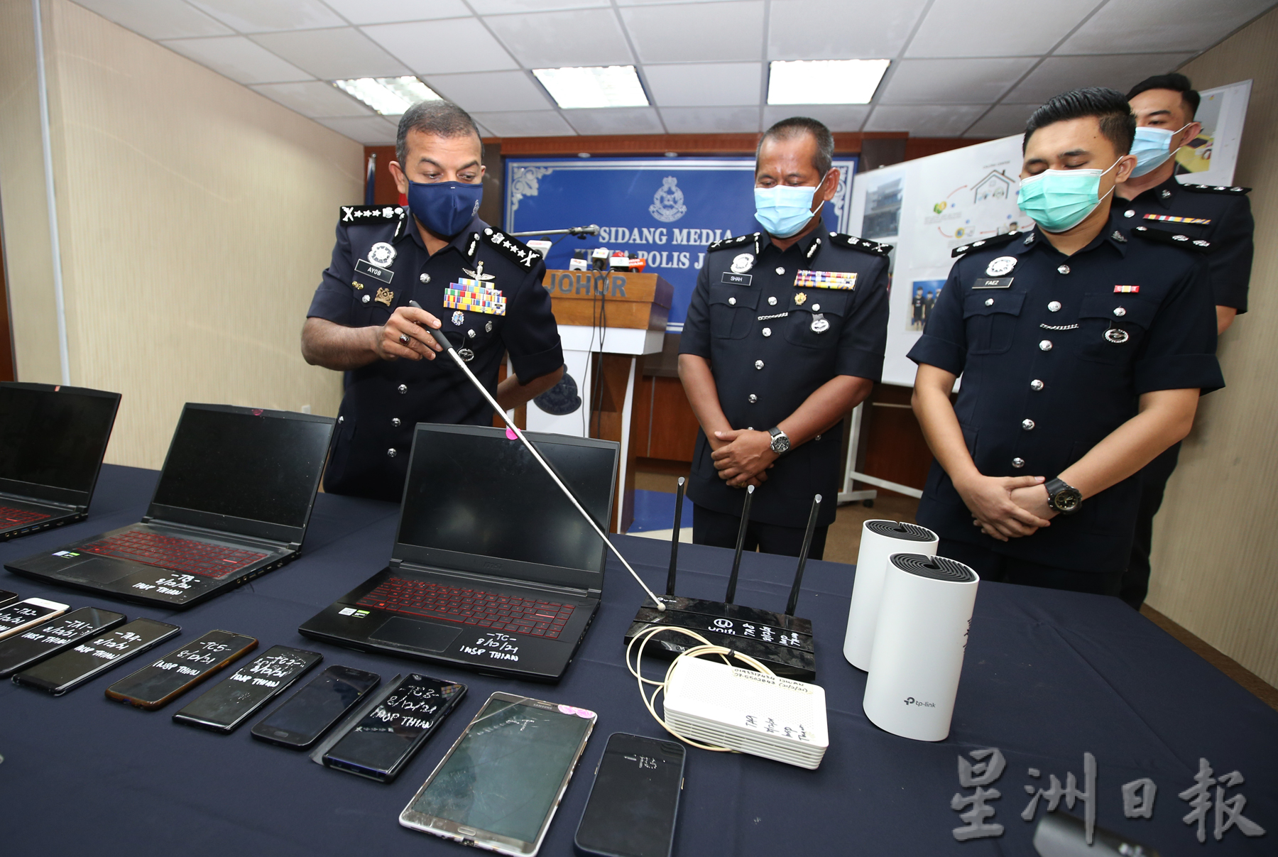 (已签发)柔:柔警方捣毁线上赌博犯罪集团,基地设高级围篱社区年收逾百万