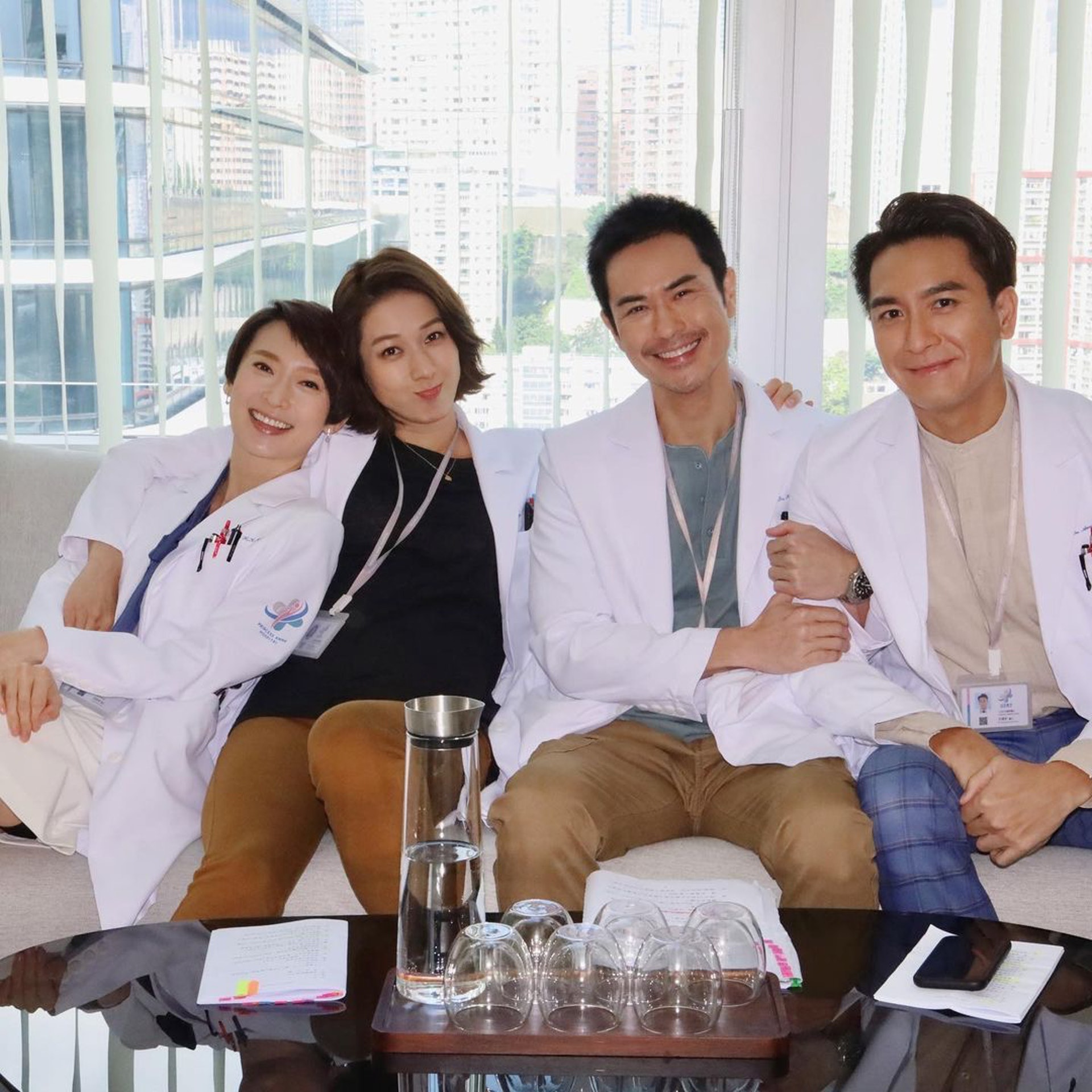 TVB视帝视后10强出炉︱锺嘉欣打入视后十强 袁伟豪无缘角逐视帝	 