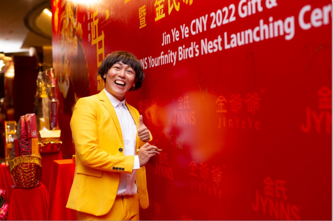 VTL返马“有惊无险” 赖宇涵尝肉骨茶眼眶红