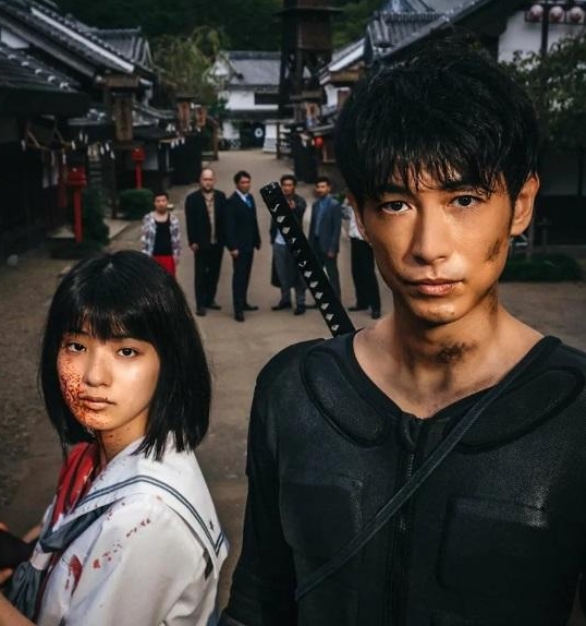 1天逾10明星染疫︱佐佐木希确诊 剧组11人呈阳