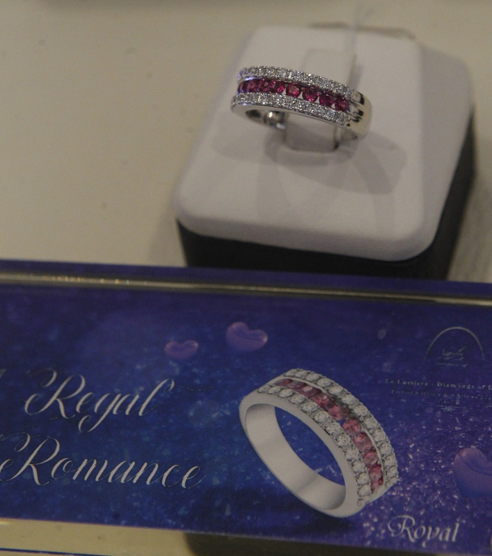 23/1/大都会/做三分二版就好/新春系列：多美金饰