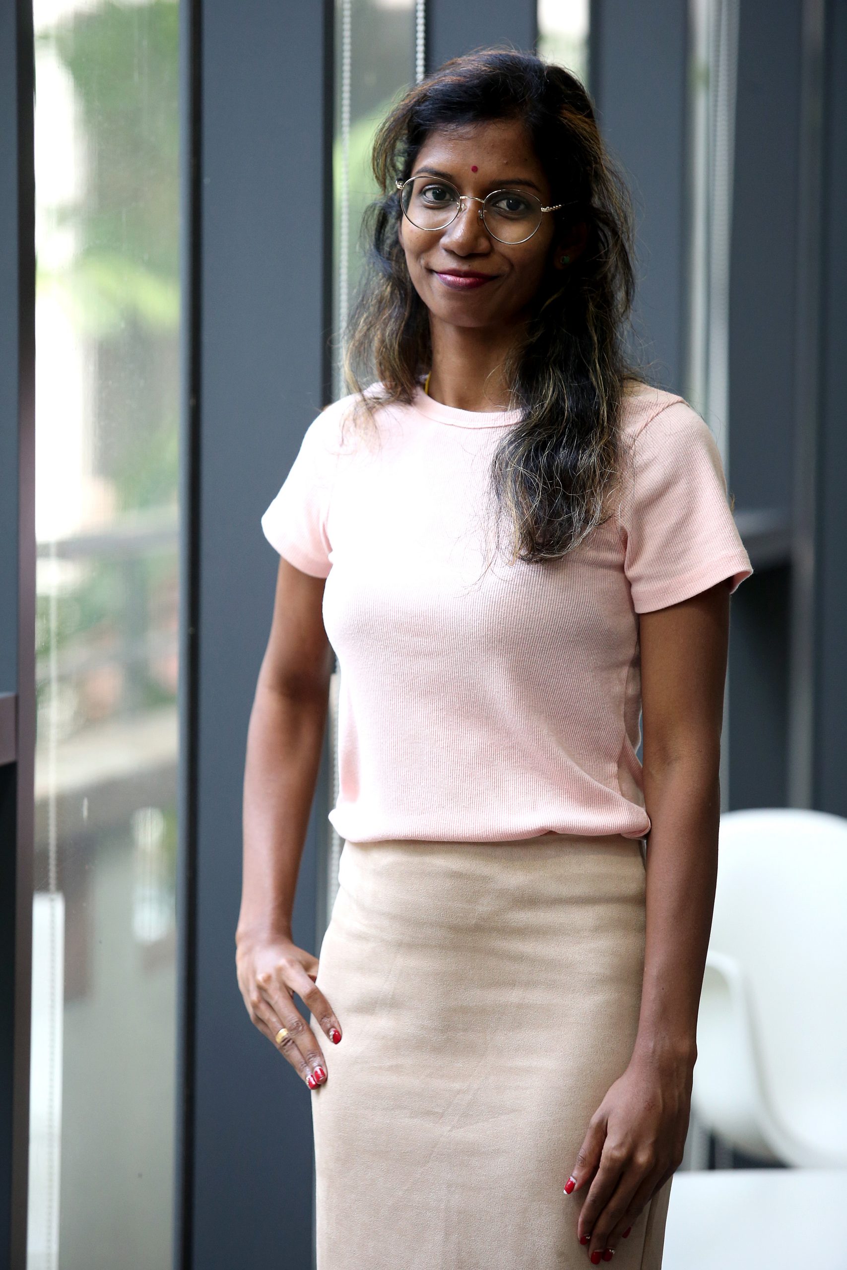 9/1见报∕我们/循人∕友族老师获董总长期服务奖