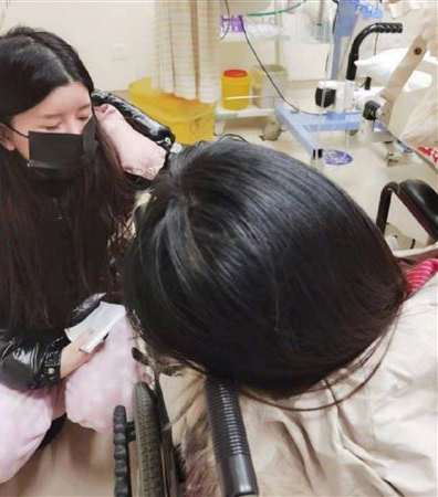 By2姐沉默13天首发声 爆Yumi住院中