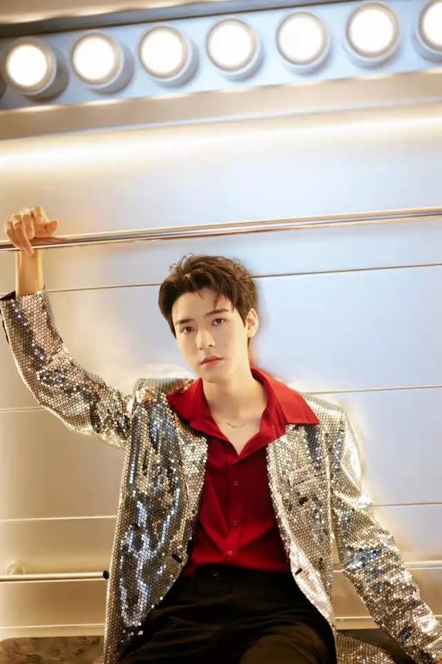 全开麦真唱翻车! 信跑调带偏龚俊遭群嘲