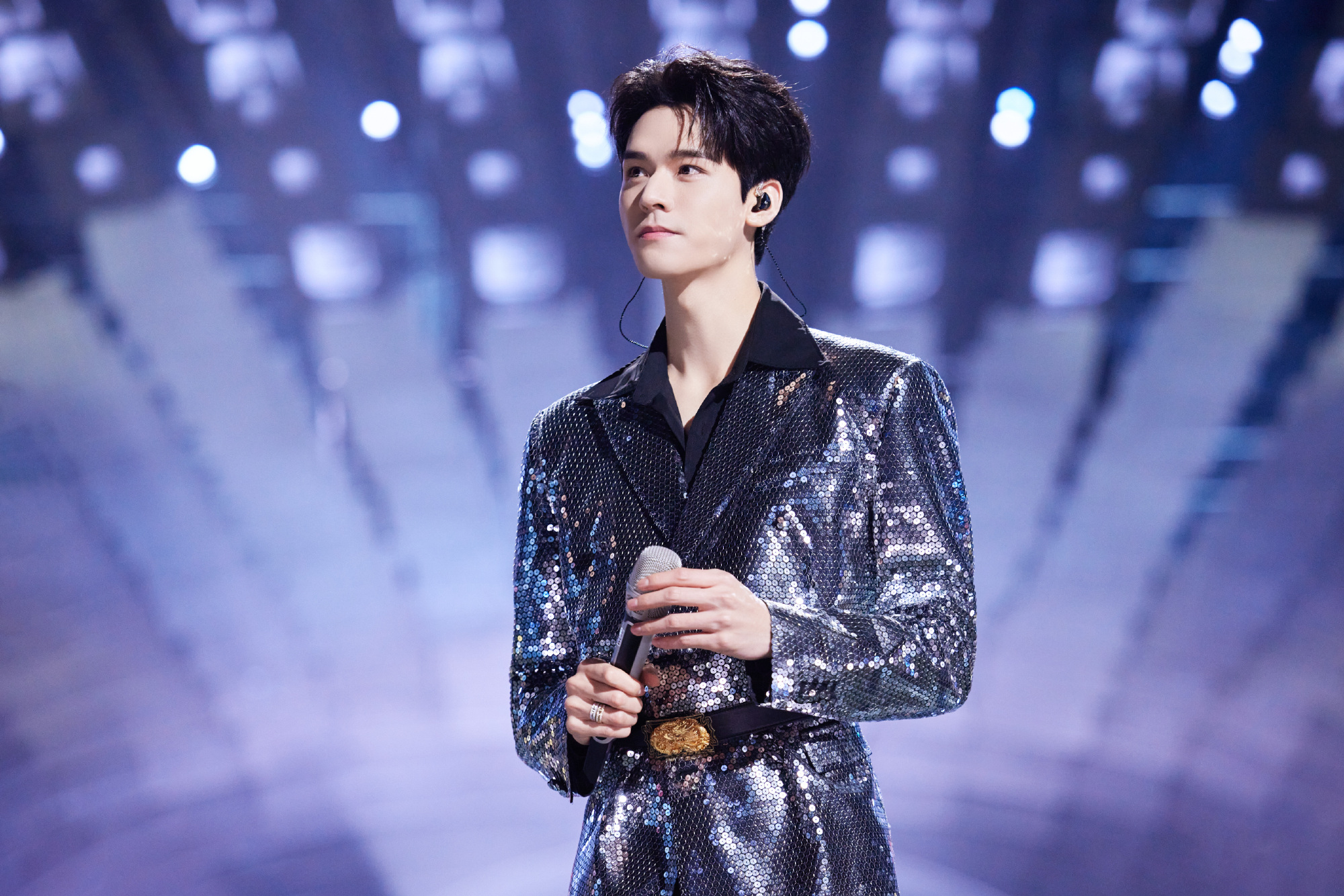 全开麦真唱翻车! 信跑调带偏龚俊遭群嘲