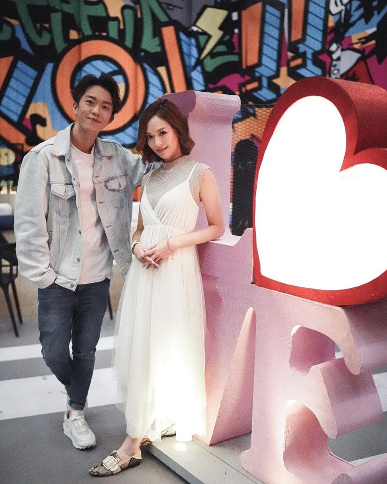 ​李佳芯又泄“蜜”照   新欢是冯盈盈旧爱？