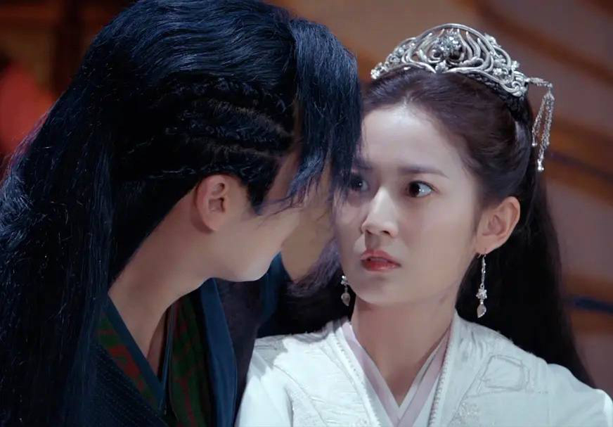 《镜·双城》毁了? 李易峰颜值演技遭狠批