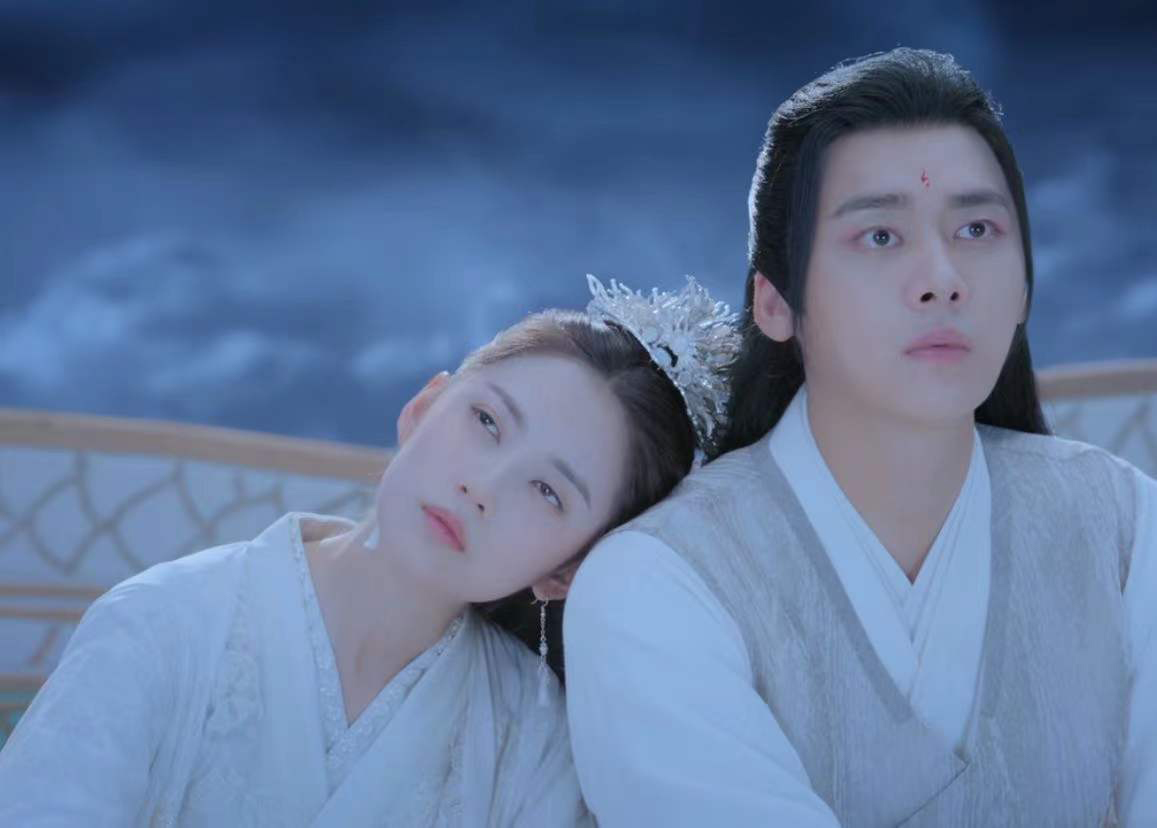 《镜·双城》毁了? 李易峰颜值演技遭狠批