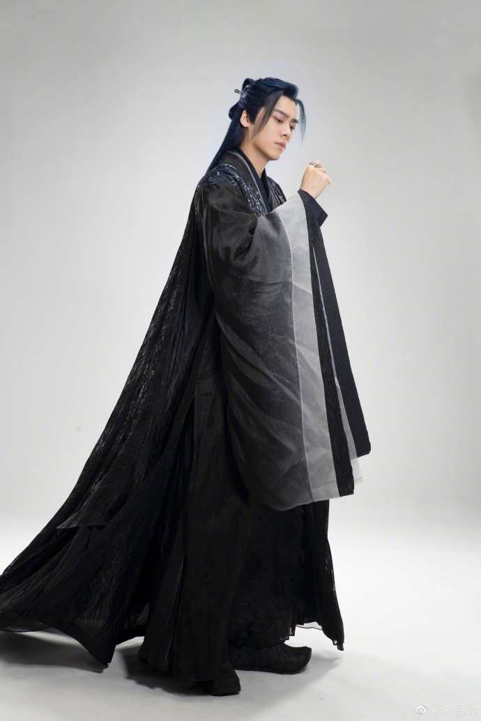 《镜·双城》毁了? 李易峰颜值演技遭狠批