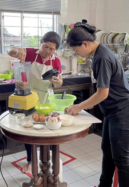 【​砂拉越独门年味／03】虾饼与阿渣，风味小吃最佳拍档