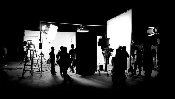 【坐下看电影/01】看懂好电影,除了视听艺术到位,更要触动人心