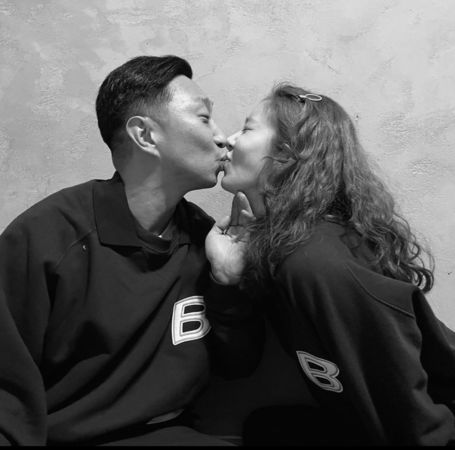 上月才认爱大5岁男友 孙淡妃亲笔信宣布5月结婚