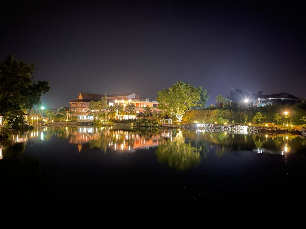 东:彭亨佛教会园湖