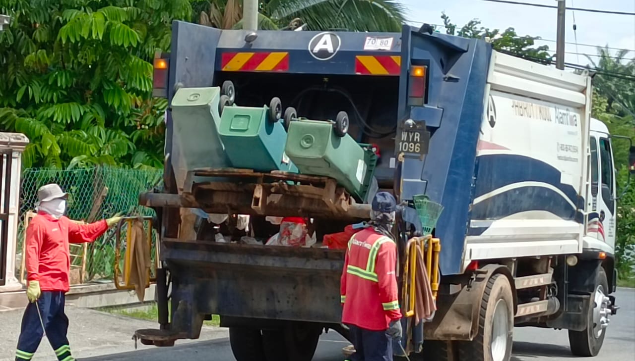 东:年关大扫除妥当处理垃圾