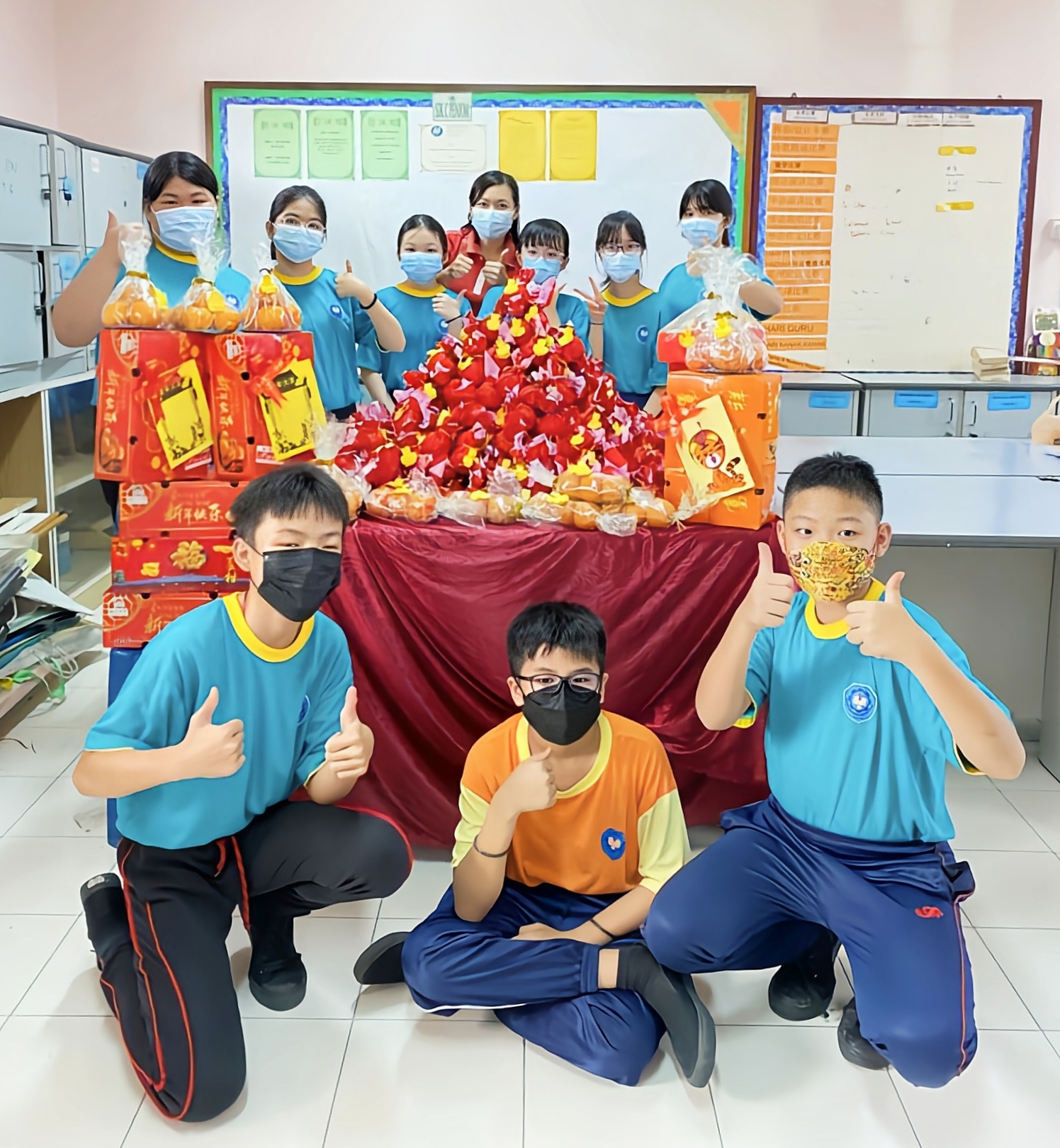 东:槟绒华小新春活动