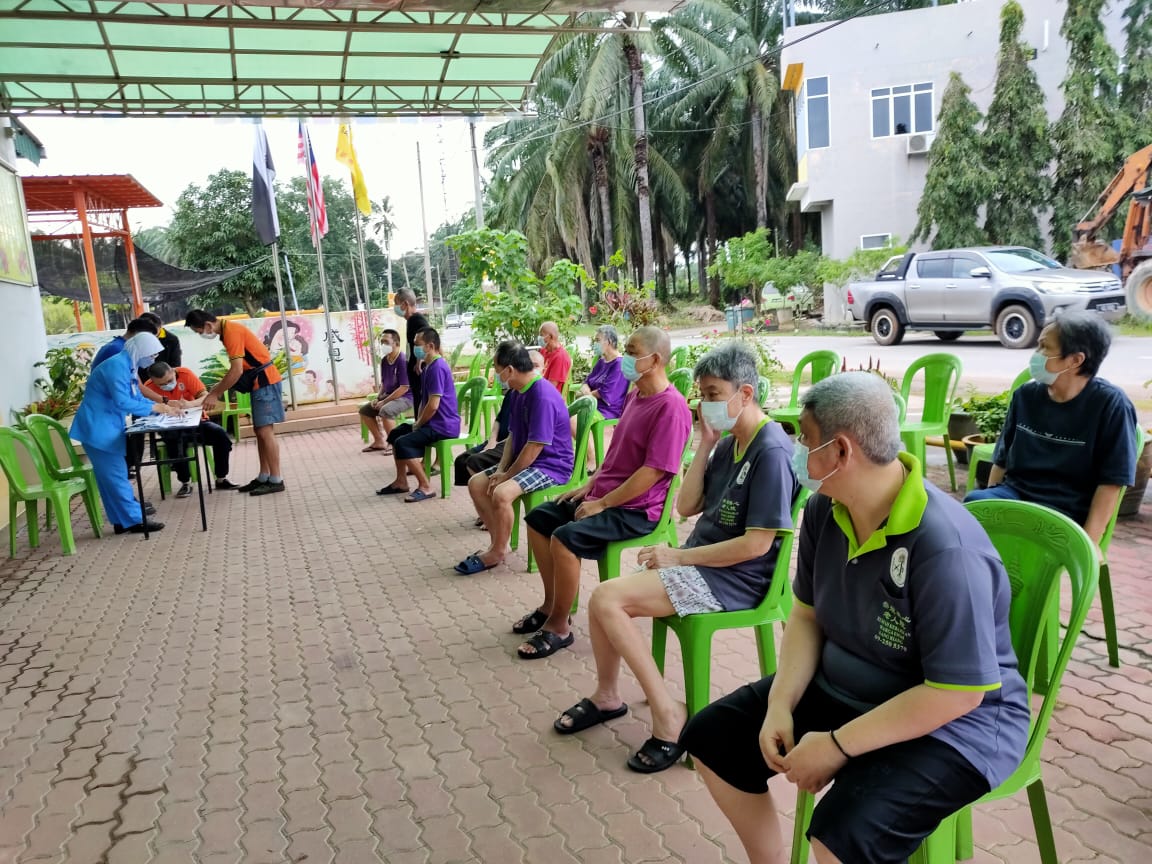 东:直凉老人院331人接种加强针