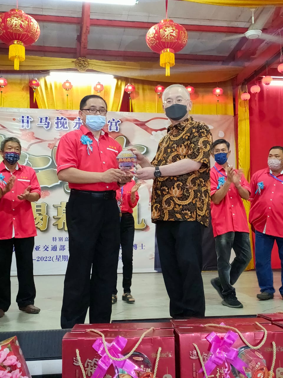 东：马华总会长拿督斯里魏家祥强调，在马来西亚宪法里面，已阐明每个国民有宗教信仰自由，不希望极端份子尤其是宗教狂热份子破坏宗教和谐。