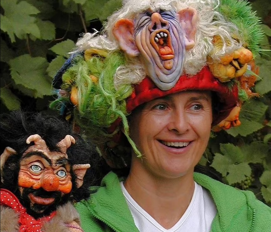 为了进三温暖和戏院故意确诊!捷克歌手中Delta死了