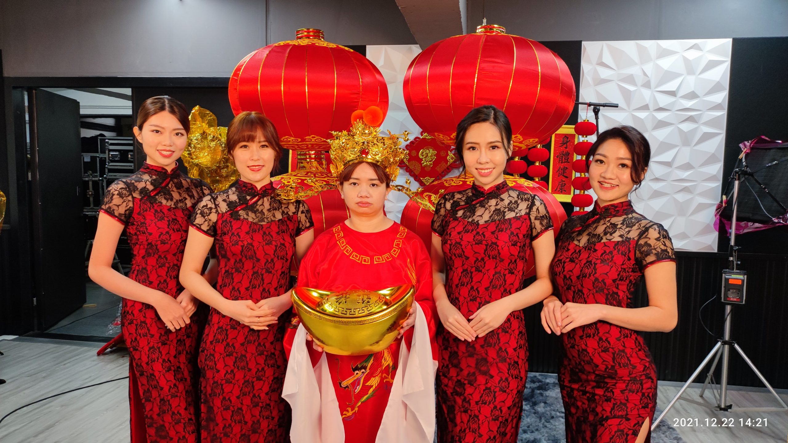 亚视女神阿仪贺岁歌超洗脑  大马创作人量身定制