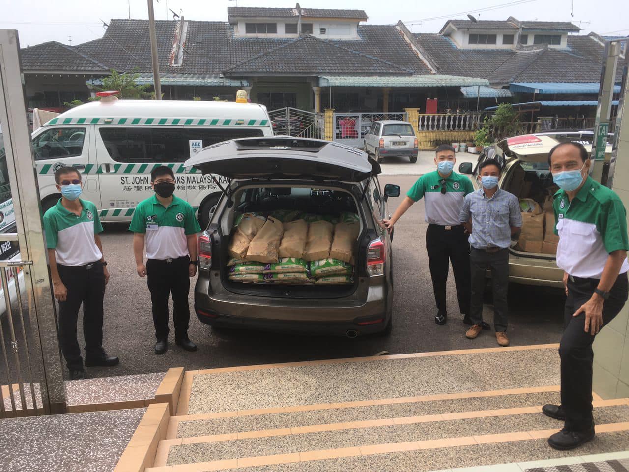 交大都会：有故事的人（1月11日刊）：服务社会 丰富人生/欧曼平