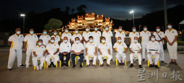 供fb/ 庇朥西天宫九皇大帝22日起至2月15日举办2022金虎年新春花灯节。