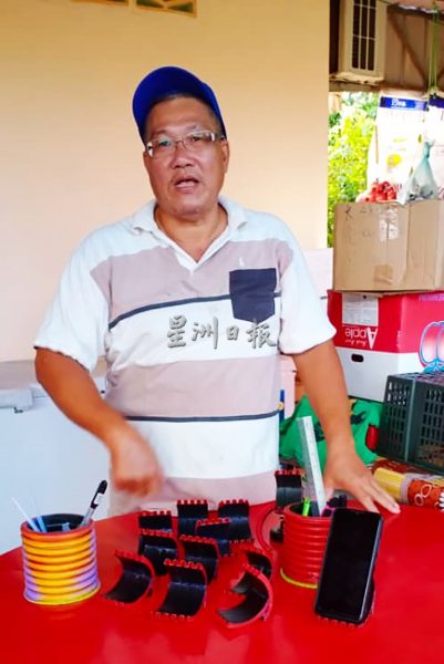 供FB／财神爷施巧手，废物变艺术品