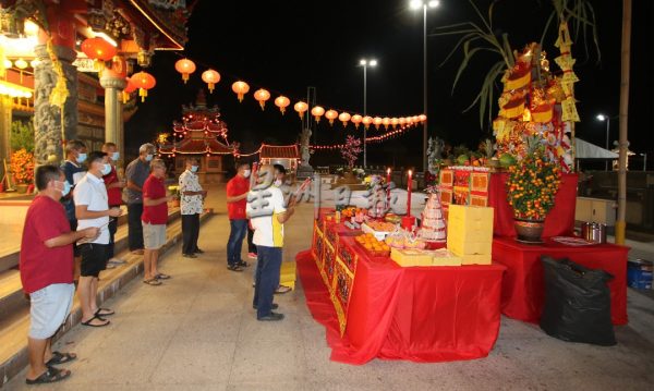 供fb:森州庙宇将在农历新年装饰及举办活动让民众参与