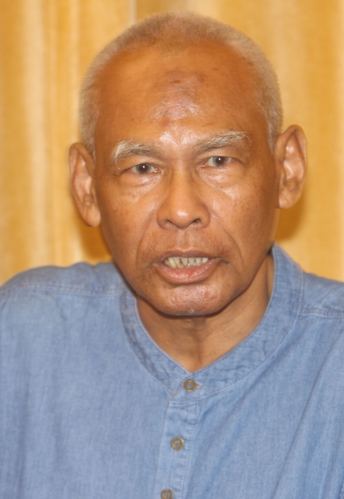 其它国家忙搞经济 前总警长:“我们领袖为争权天天吵架”